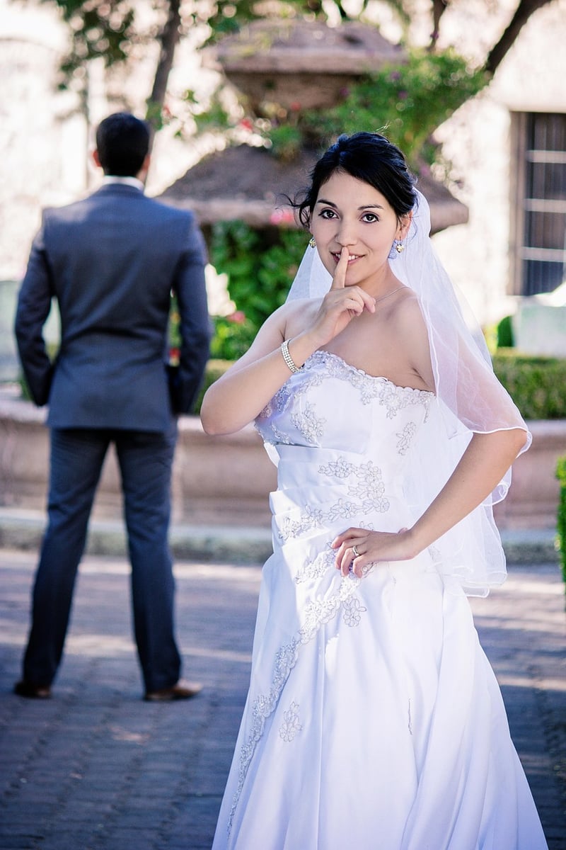 Gatsby-inspired wedding dress